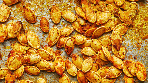 Roasted Pumpkin Seeds Recipe | ideas for halloween | The Brand Decò