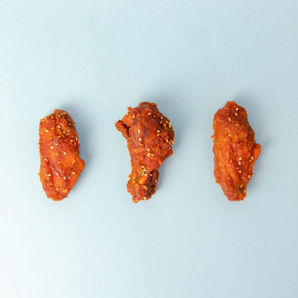 Buffalo Wings: The Ultimate Guide From History & Origins to Best Recipes & Sauces - The Brand Decò