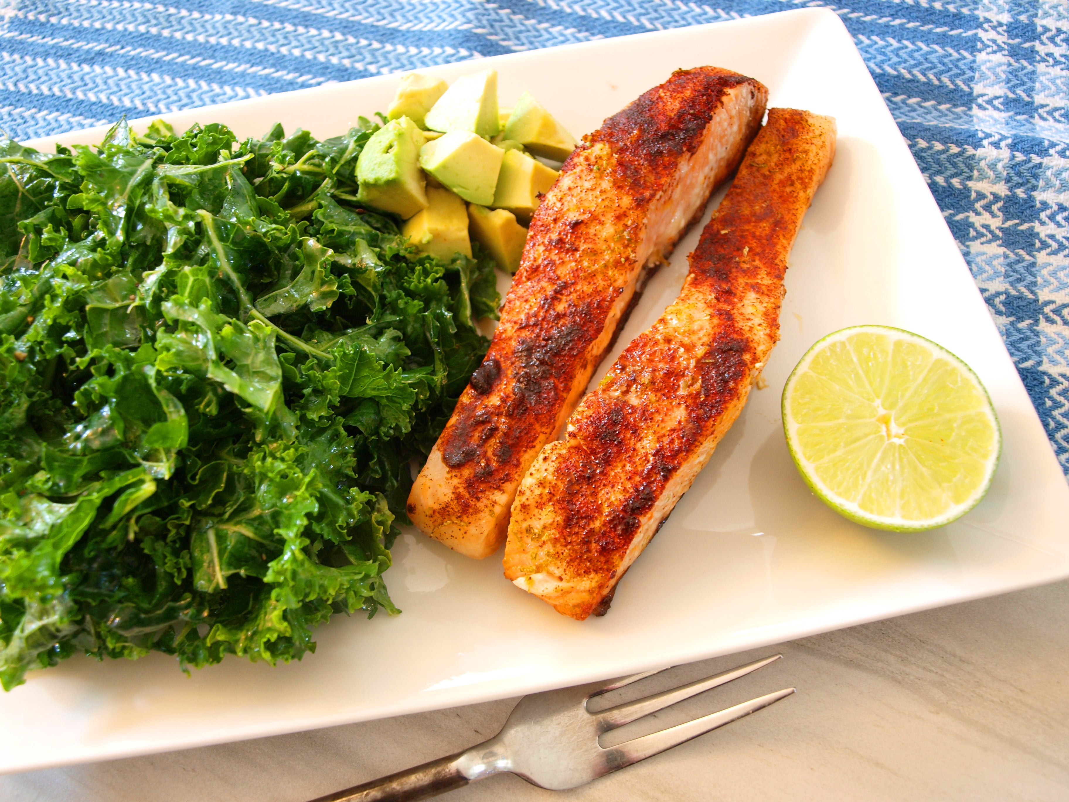 ▷ Enjoy this Salmon Recipe: Chipotle lime Salmon | The Brand Decò