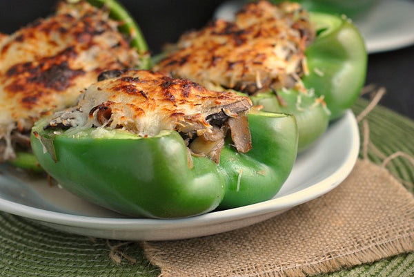 ▷ Keto Philly Cheesesteak Stuffed Peppers | Keto Meal | The Brand Decò