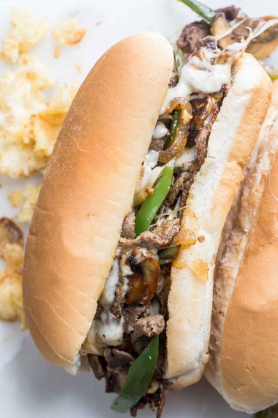 ▷ Veg-Friendly: Philly Sautéed Mushroom Cheesesteak Sandwich | The Brand Decò
