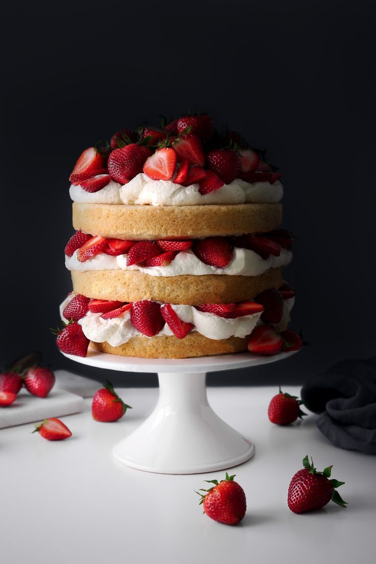 ▷ Creamy Desserts: Strawberry Shortcake | The Brand Decò