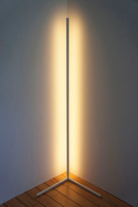 The Brand Decò Colorful Led Lamp | Minimalist LED Corner Floor Lamp | White Body | Warm White Dimming | The Brand Decò