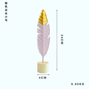 Nordic Feather Ornament | Deco | S-Pink | The Brand Decò