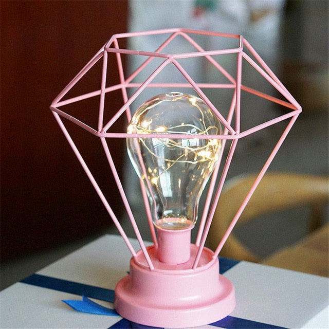 Vintage Color Iron Led Table Lamps | Table Light | Pink Diamond Shape / USB Powered | The Brand Decò