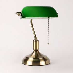 Simple American Retro Bank Lamp | Table Lamp | Green & Bronce | The Brand Decò
